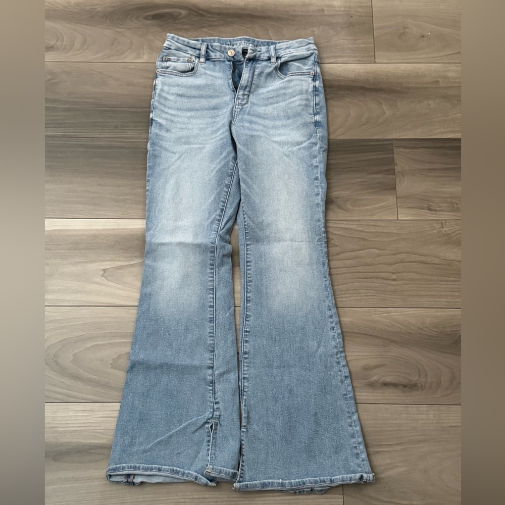 American Eagle Outfitters Light Blue Flare Leg Jeans